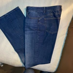 💙Boston Proper Relax Fit Jeans Sz 10💙